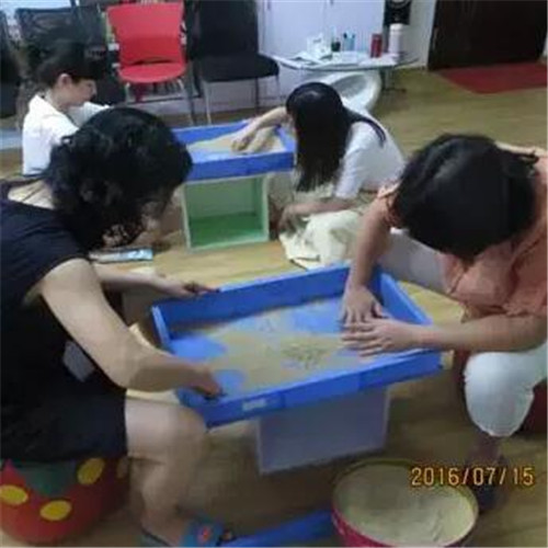 dvubb 按此在新窗口浏览图片